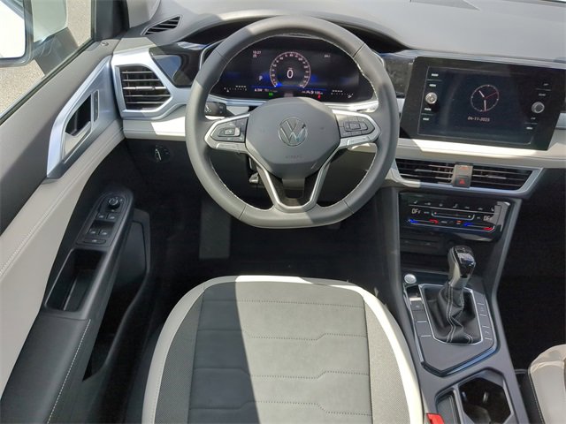 New 2025 Volkswagen Taos SE image 14
