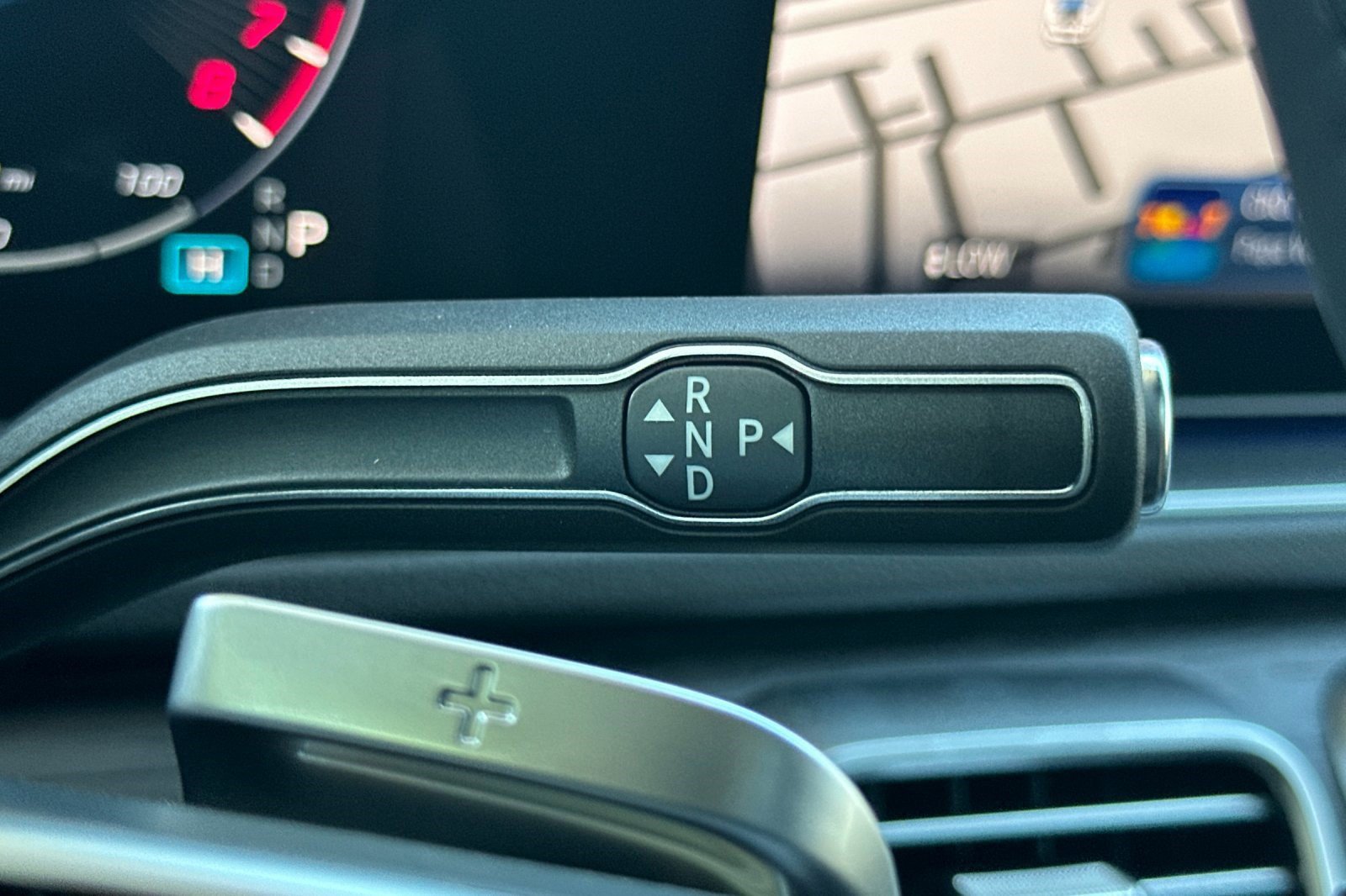New 2026 Mercedes-Benz GLE 450e 4MATIC image 18