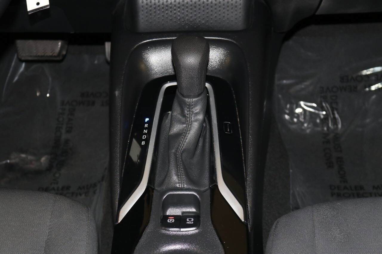 Used 2022 Toyota Corolla LE image 27