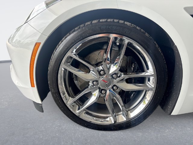 Used 2016 Chevrolet Corvette Stingray Coupe w/ 3LT Preferred Equipment Group RWD image 10