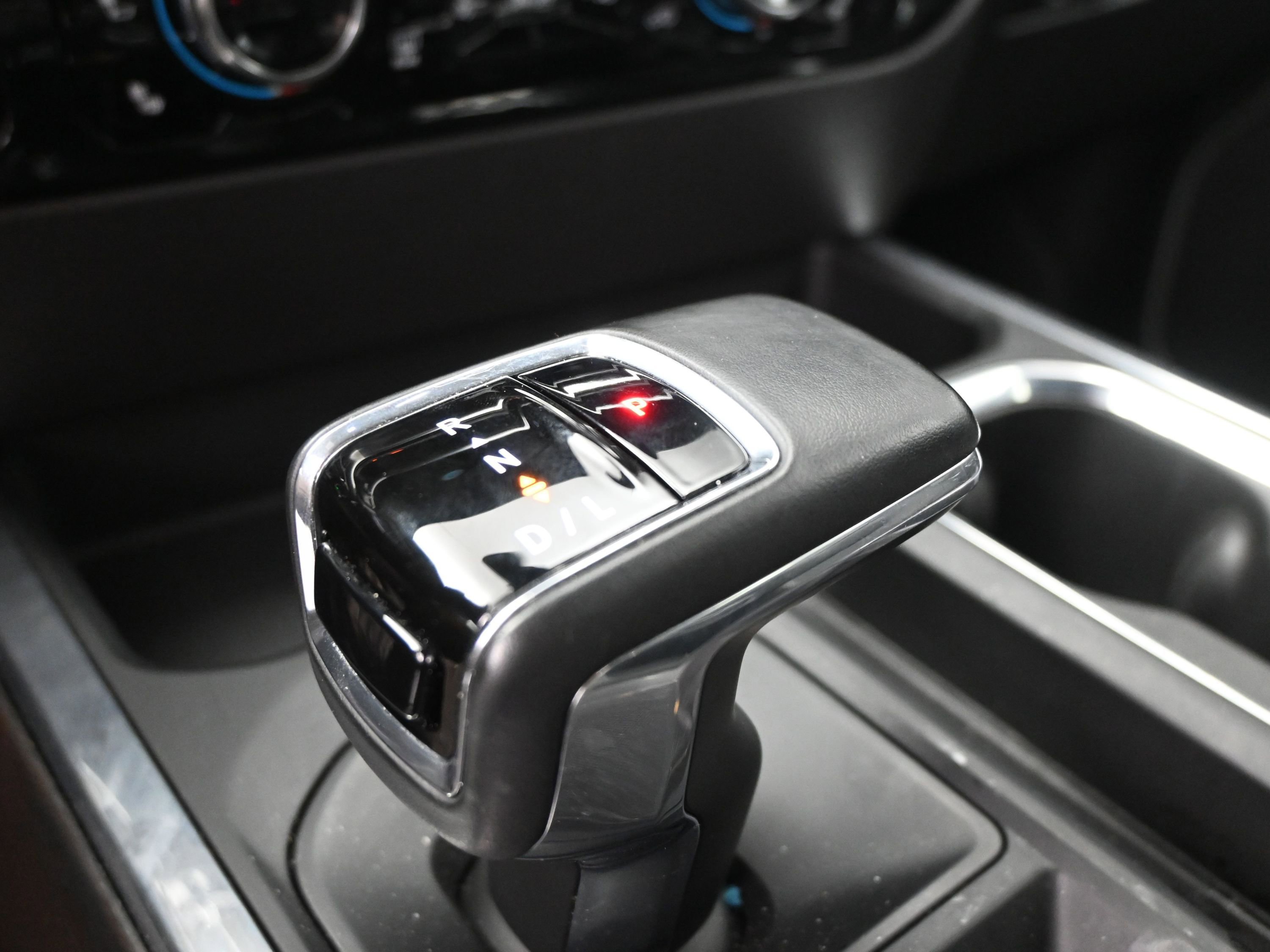 Used 2024 GMC Sierra 1500 SLT w/ SLT Premium Plus Package image 16