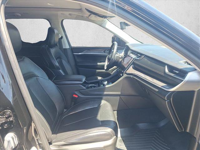 Used 2022 Jeep Grand Cherokee Limited RWD image 18