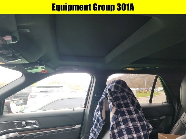 Used 2017 Ford Explorer Limited w/ Equipment Group 301A image 10