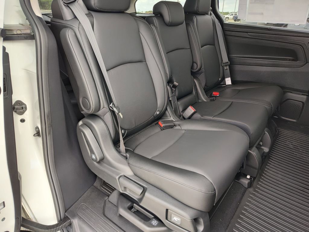 New 2026 Honda Odyssey EX-L image 13