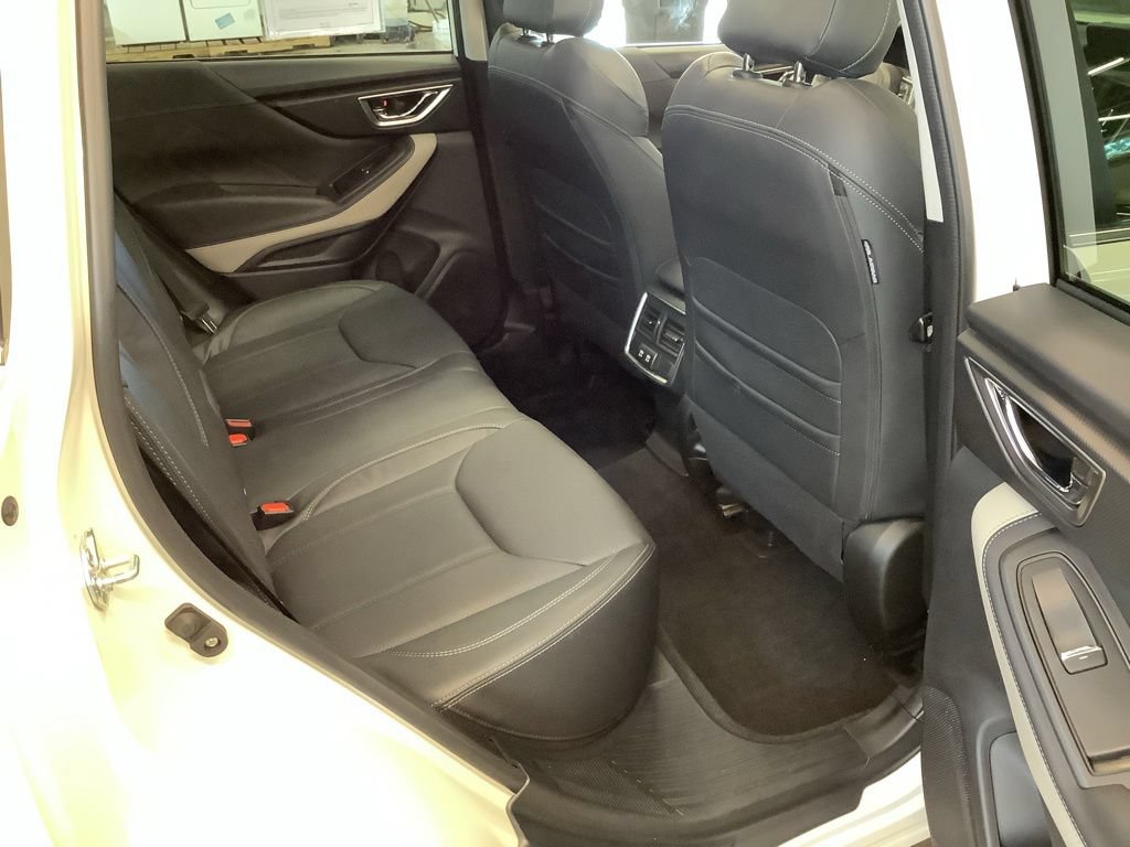 Certified 2023 Subaru Forester Limited AWD/4WD image 17