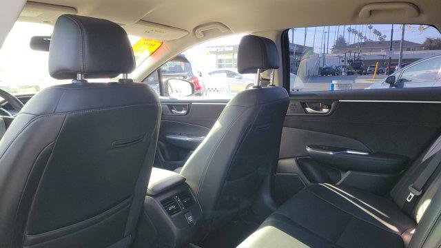 Used 2018 Honda Clarity Touring image 14