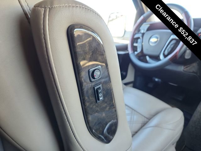Used 2021 Chevrolet Express 2500 image 20