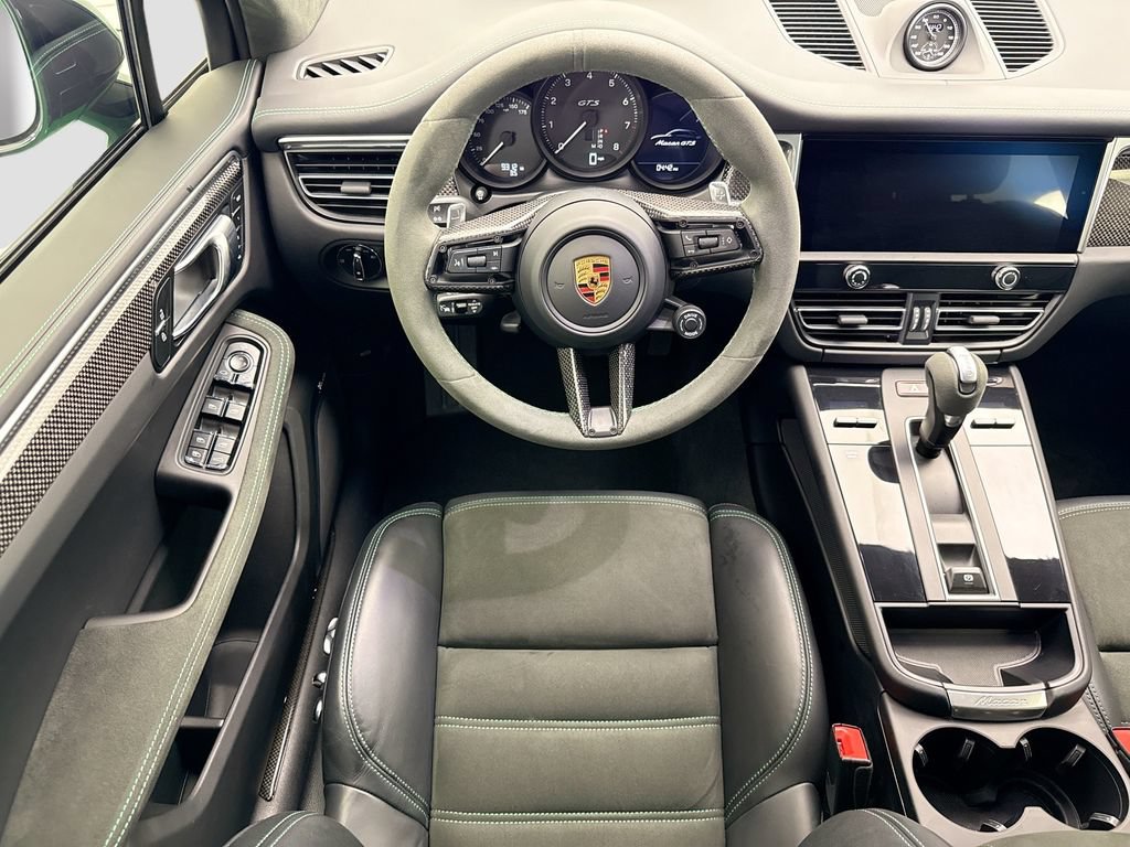 Used 2024 Porsche Macan GTS AWD/4WD image 10