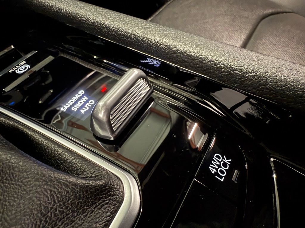 Used 2023 Jeep Compass Limited w/ Elite Group for (Red) Edition image 29