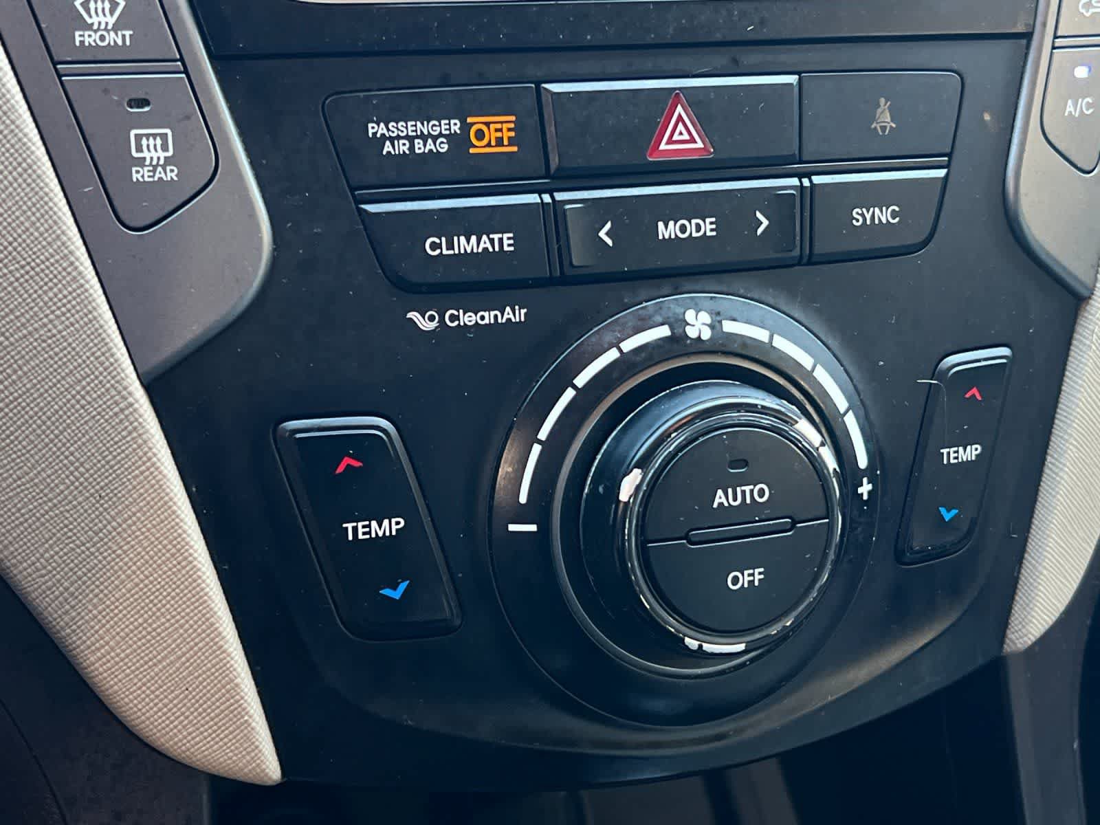 Used 2018 Hyundai Santa Fe Sport w/ 2.4L Value Package 02 FWD image 21