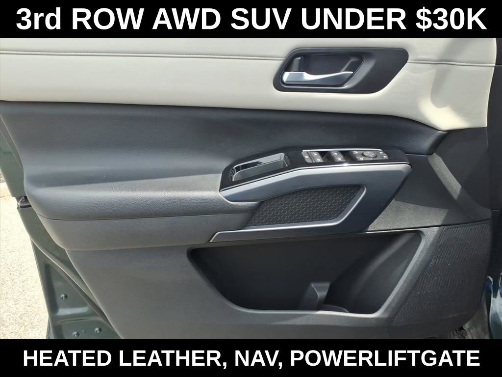 Certified 2023 Nissan Pathfinder SL AWD/4WD image 11