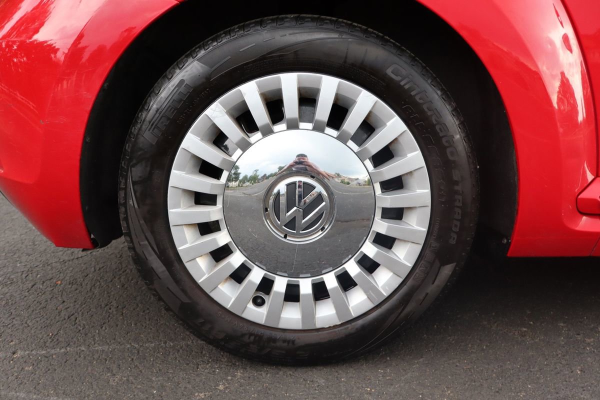 Used 2016 Volkswagen Beetle 1.8T SE image 41