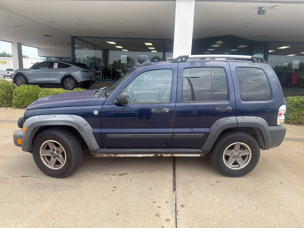 Used 2006 Jeep Liberty Renegade w/ Luxury Group AWD/4WD image 9