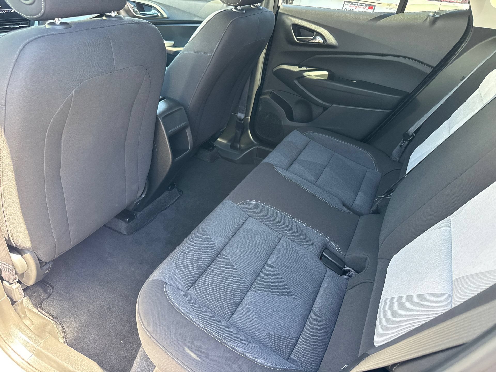 Used 2024 Chevrolet Trax LS w/ LS Convenience Package FWD image 15