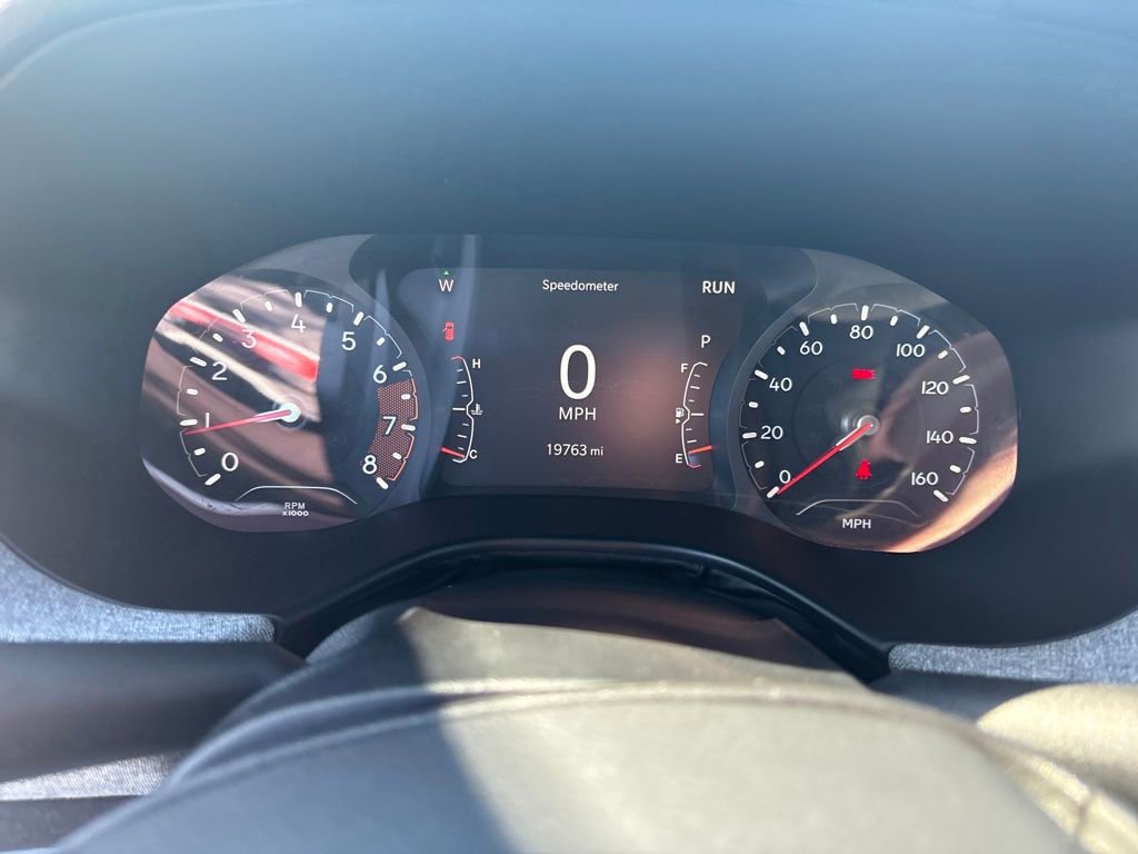 Used 2023 Jeep Compass Latitude w/ Sun and Sound Group image 19