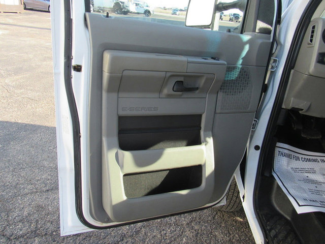 Used 2023 Ford E-350 and Econoline 350 Super Duty w/ Power Windows & Locks Group image 33