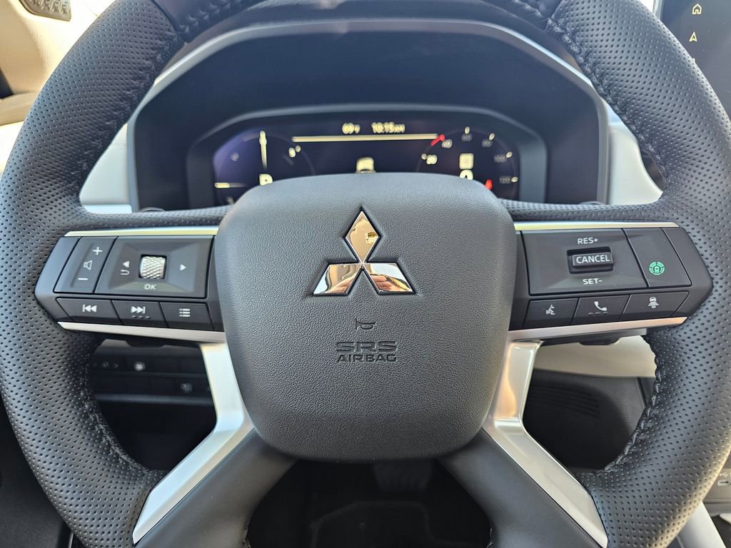 New 2026 Mitsubishi Outlander SE AWD/4WD image 19
