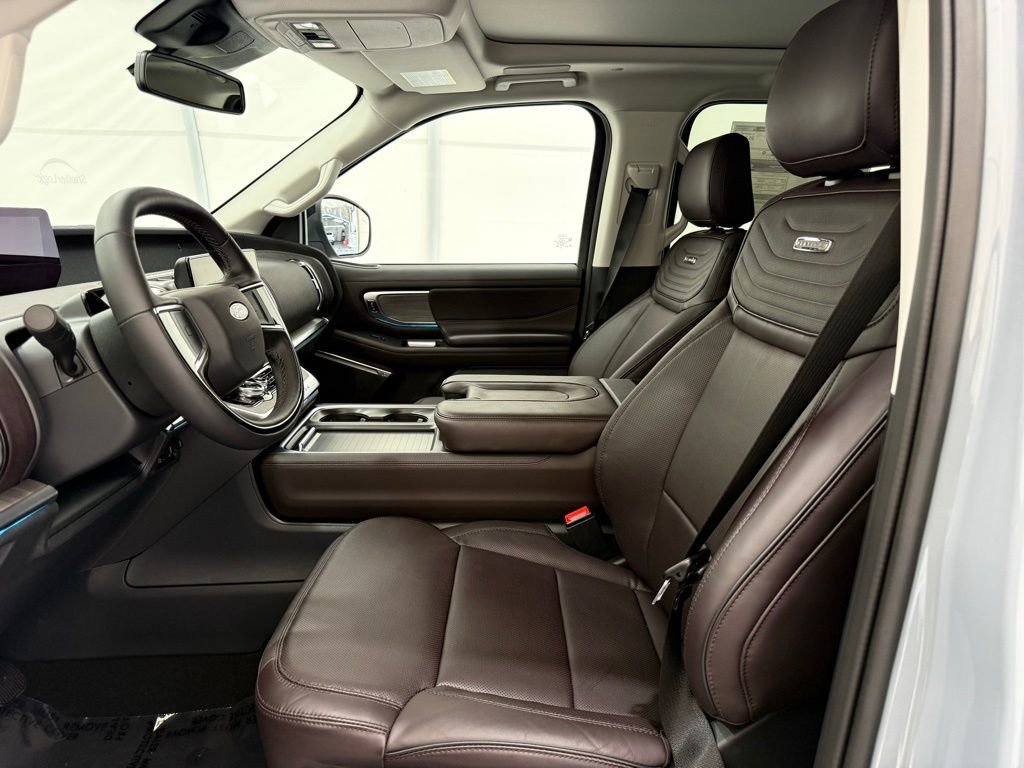 New 2025 Ford Expedition Platinum w/ Platinum Ultimate Package image 15