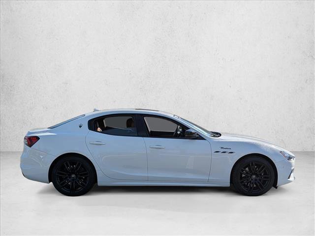 Used 2023 Maserati Ghibli Modena Q4 image 4
