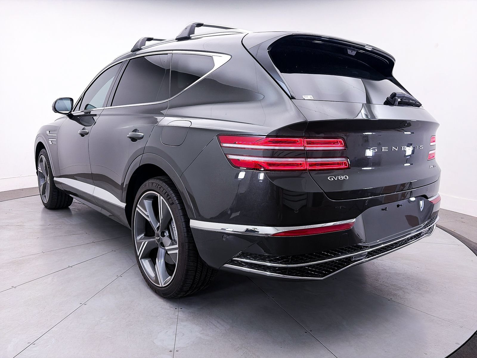 Used 2025 Genesis GV80 3.5T Prestige AWD/4WD image 16