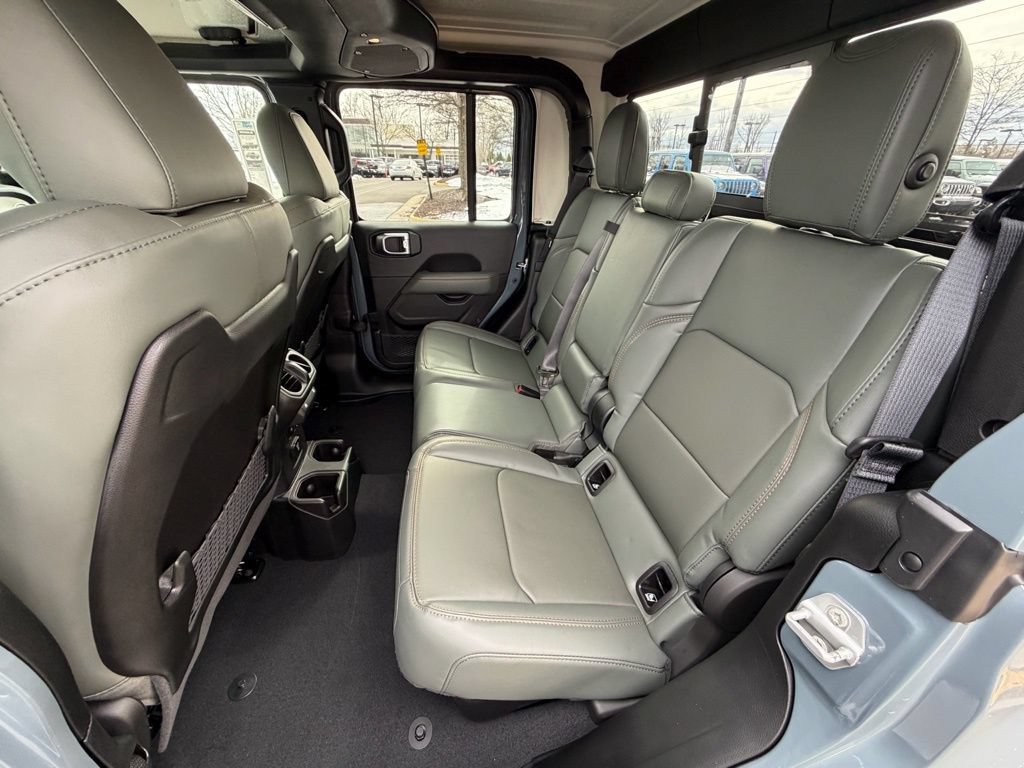 New 2026 Jeep Gladiator Mojave AWD/4WD image 12