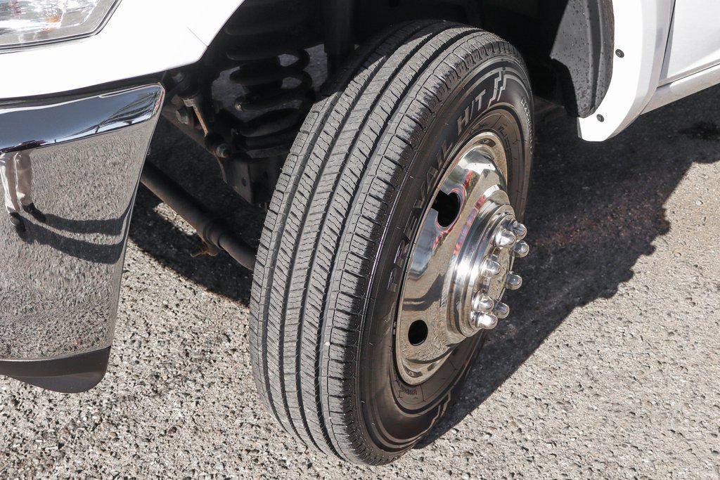 Used 2015 RAM 3500 Tradesman w/ Power & Remote Entry Group RWD image 35