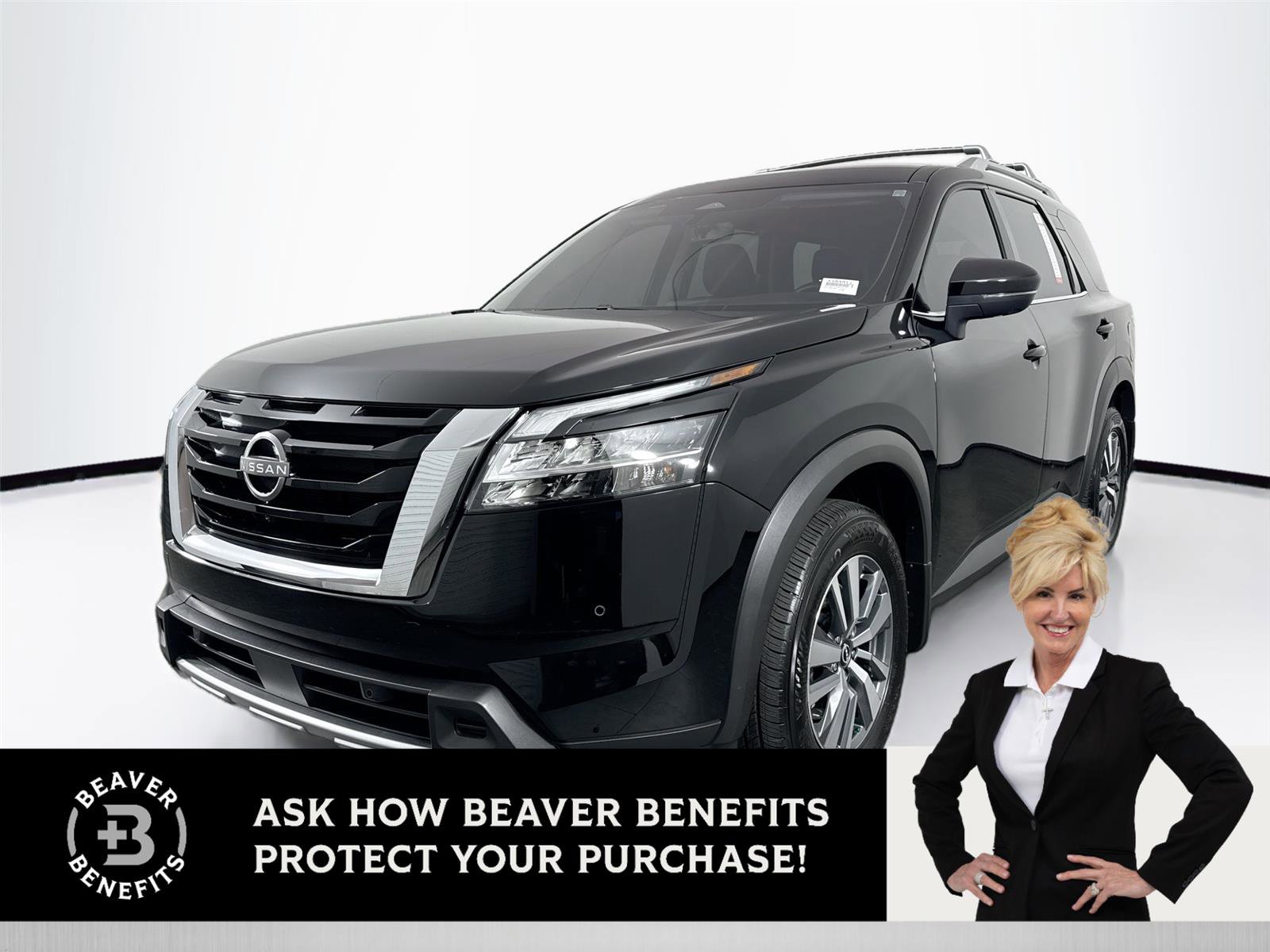 Used 2024 Nissan Pathfinder SL image 1