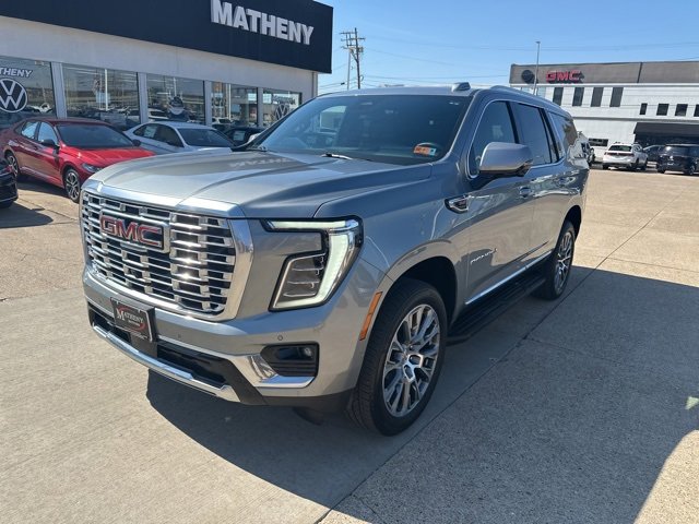 Certified 2025 GMC Yukon Denali w/ LPO, Floor Liner Package image 1