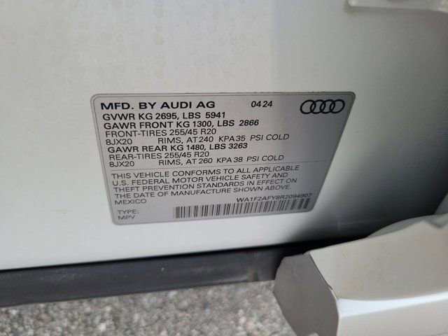 Certified 2024 Audi Q5 e Prestige w/ Prestige Package AWD/4WD image 31