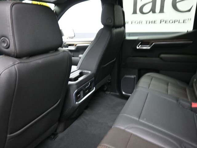 Used 2022 Chevrolet Silverado 1500 High Country AWD/4WD image 23