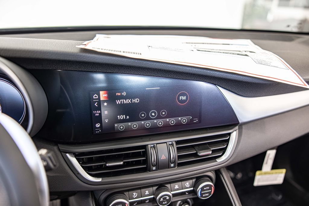 New 2026 Alfa Romeo Giulia AWD w/ Driving Assist Package image 27
