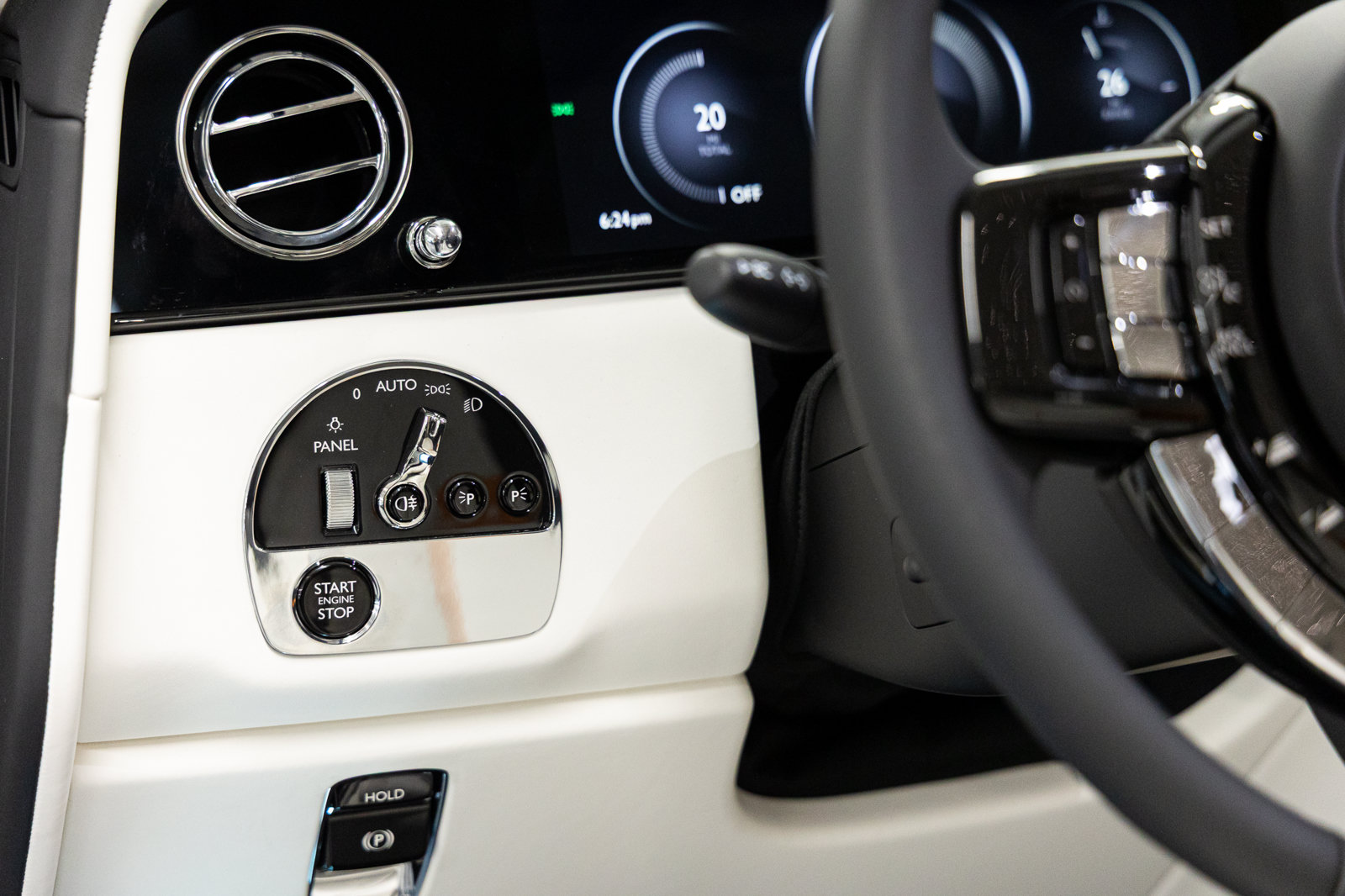 New 2027 Rolls-Royce Cullinan AWD/4WD image 37