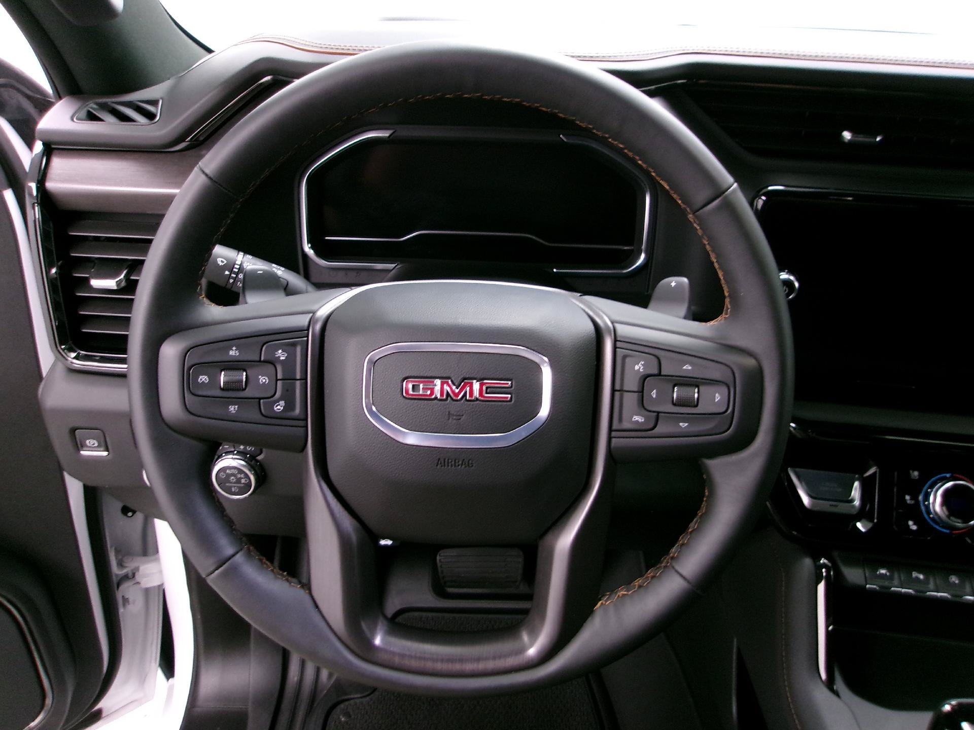 Used 2025 GMC Sierra 1500 AT4 AWD/4WD image 6