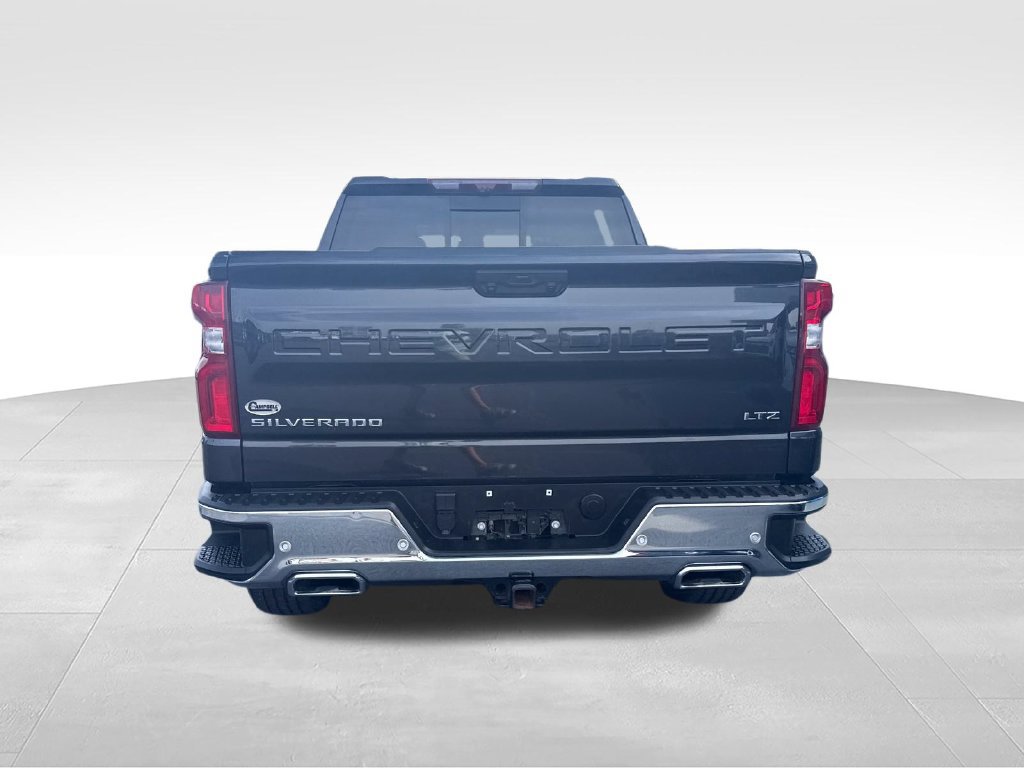 Used 2023 Chevrolet Silverado 1500 LTZ w/ LTZ Premium Package AWD/4WD image 9