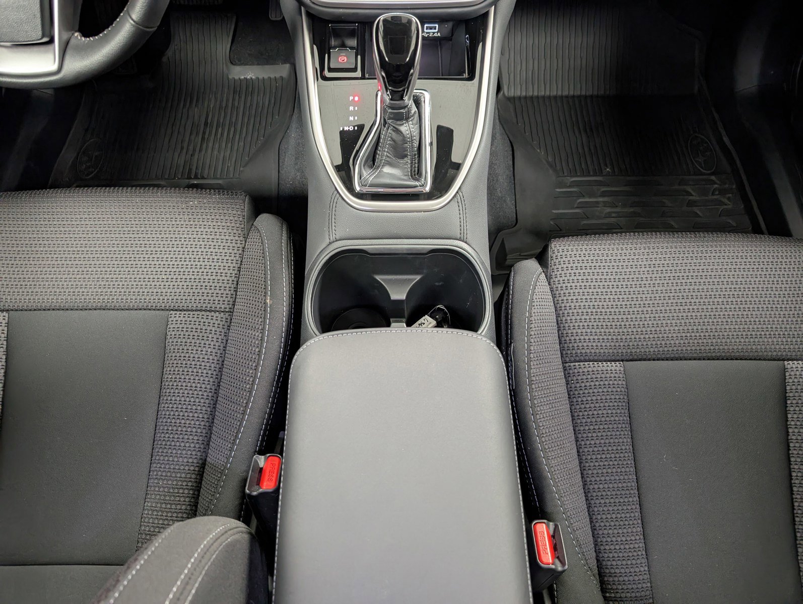 Used 2025 Subaru Outback Premium image 12