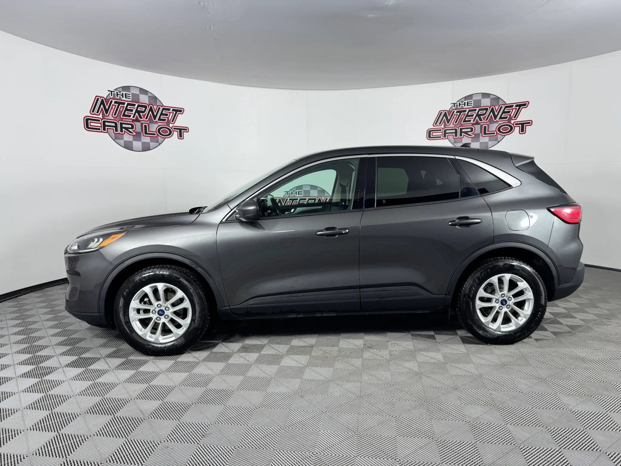 Used 2020 Ford Escape SE AWD/4WD image 4