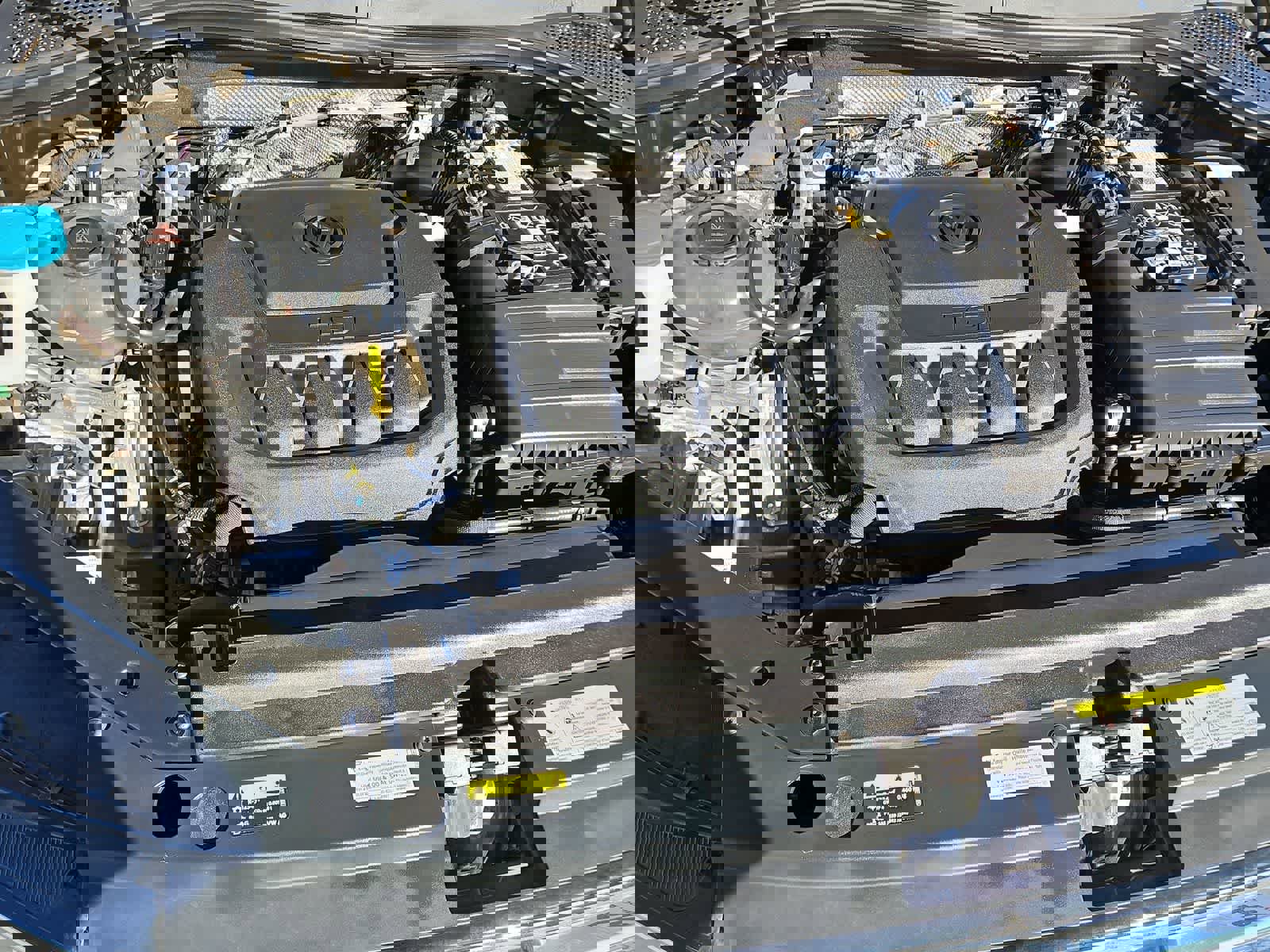 Used 2024 Volkswagen Tiguan S image 15