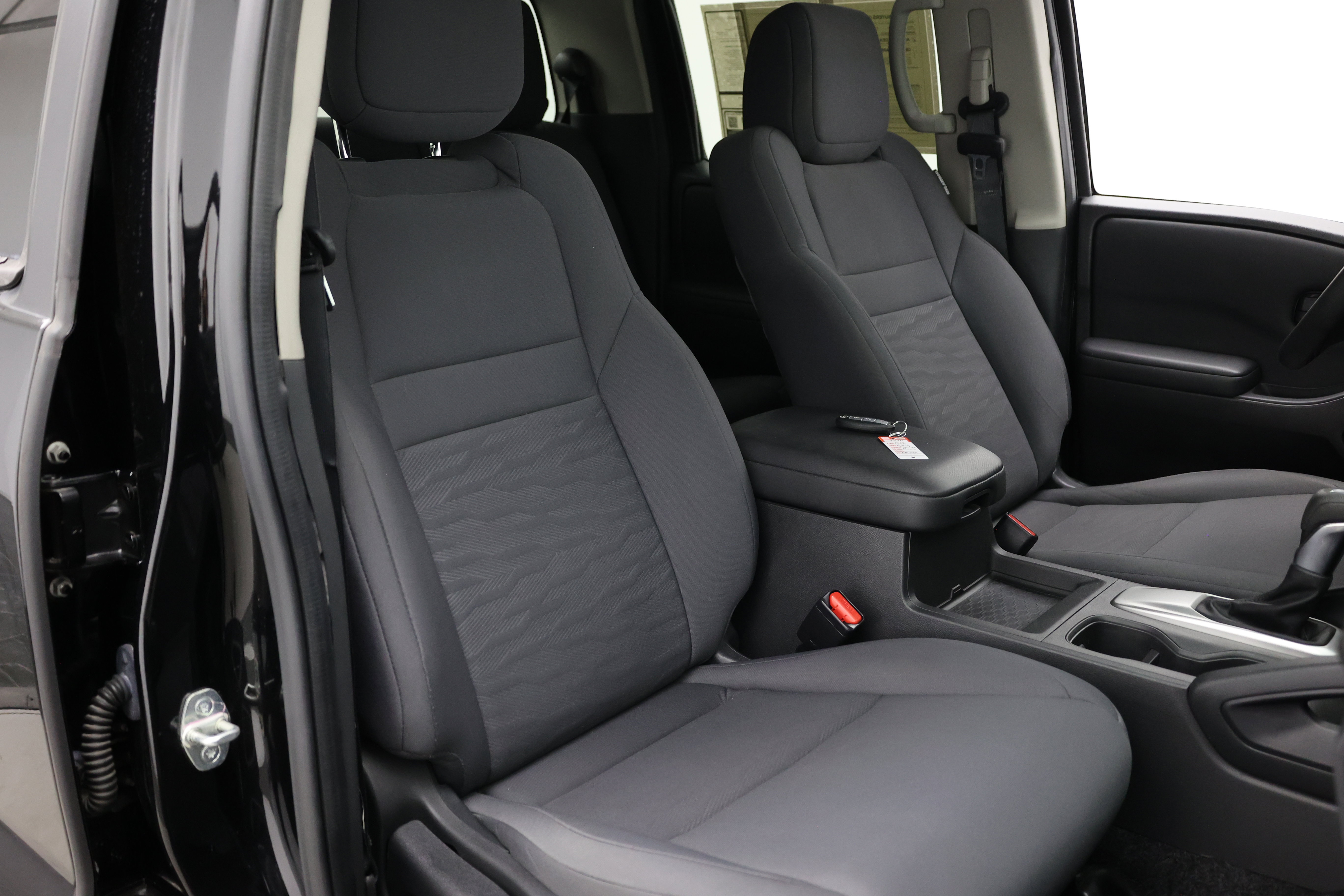 Used 2022 Nissan Frontier S w/ Technology Package AWD/4WD image 43