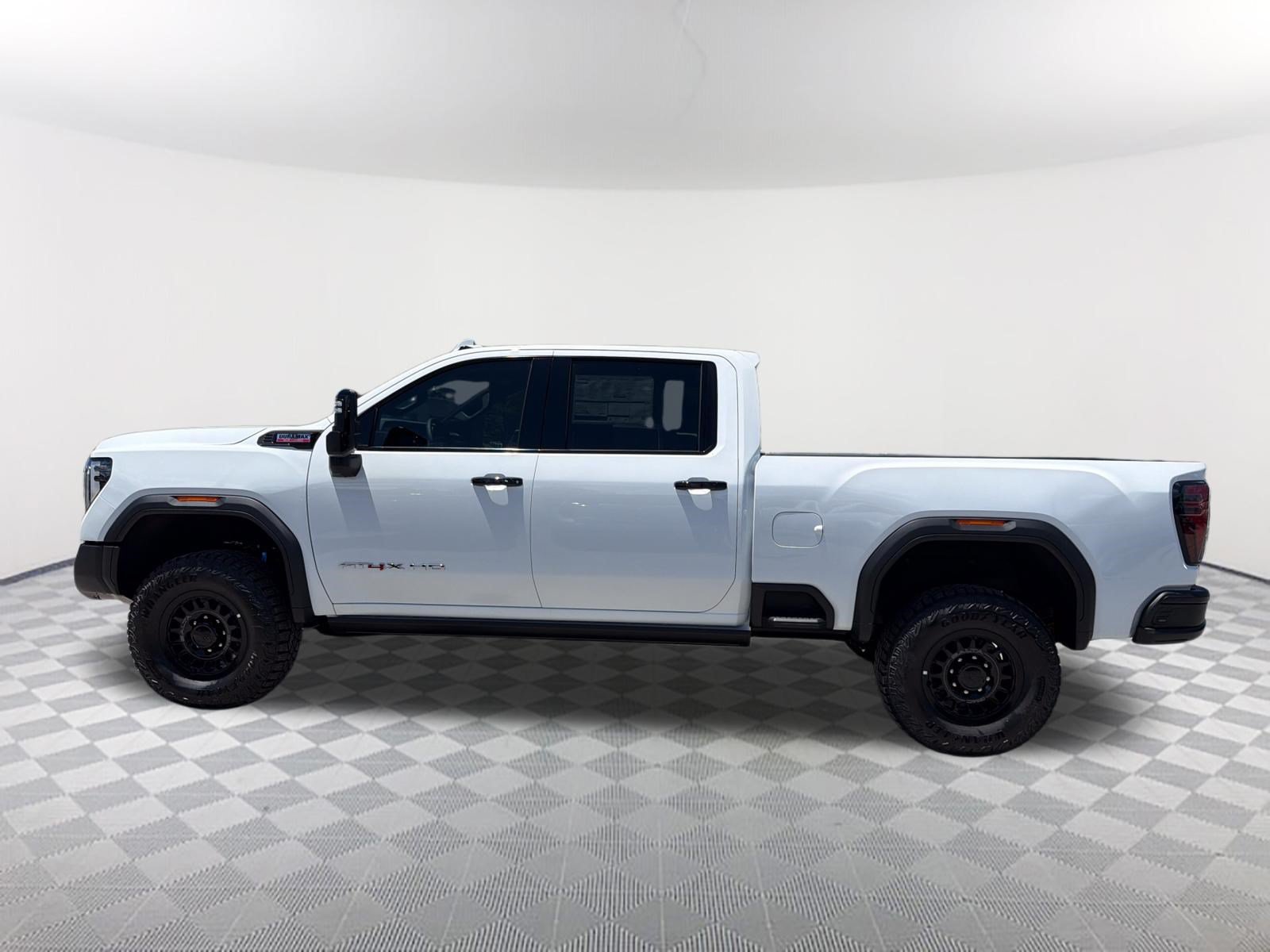 New 2026 GMC Sierra 2500 AT4X w/ AT4X AEV Edition AWD/4WD image 2