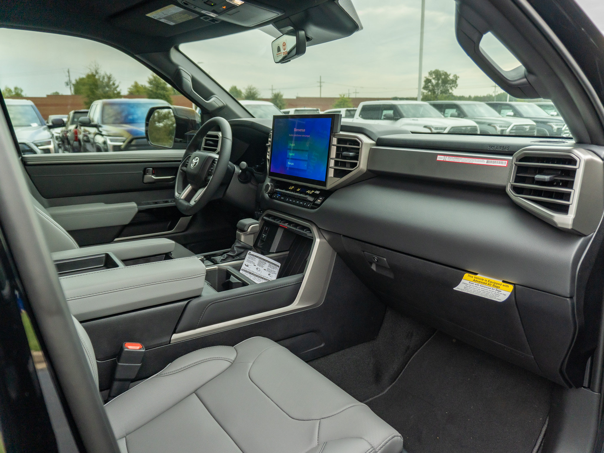 New 2026 Toyota Tundra Limited AWD/4WD image 18