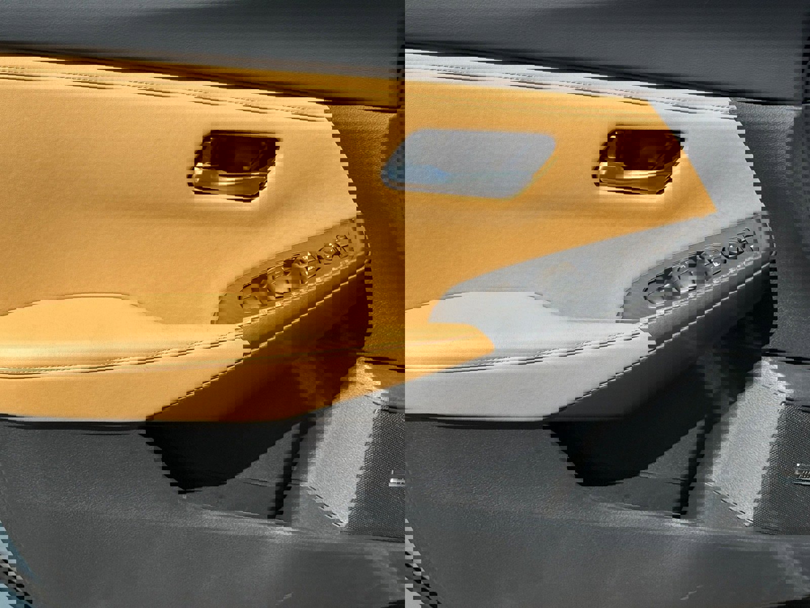 New 2025 Nissan Sentra SV w/ SV Premium Package image 17