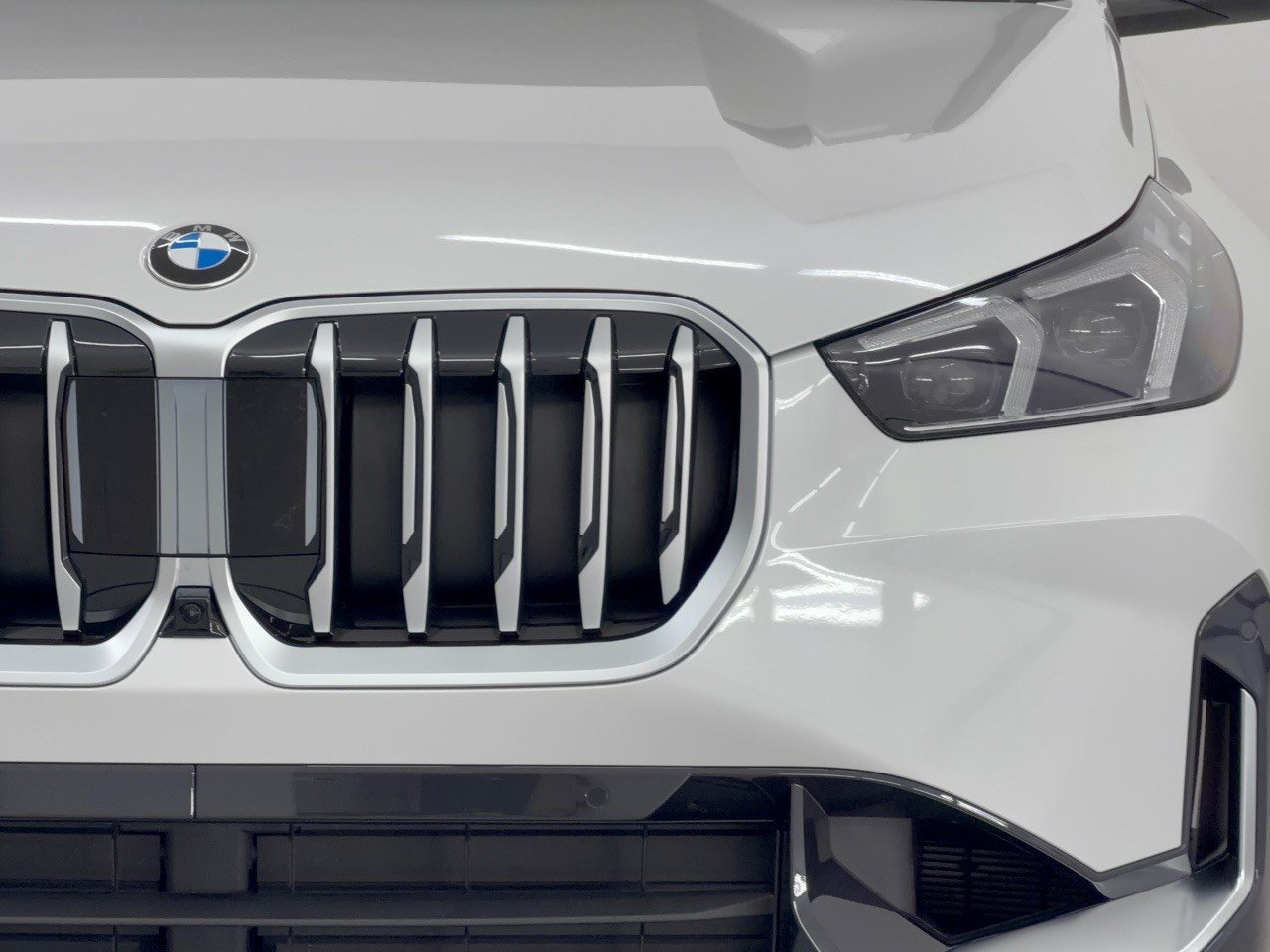 Certified 2026 BMW X1 xDrive28i w/ Technology Package AWD/4WD image 12