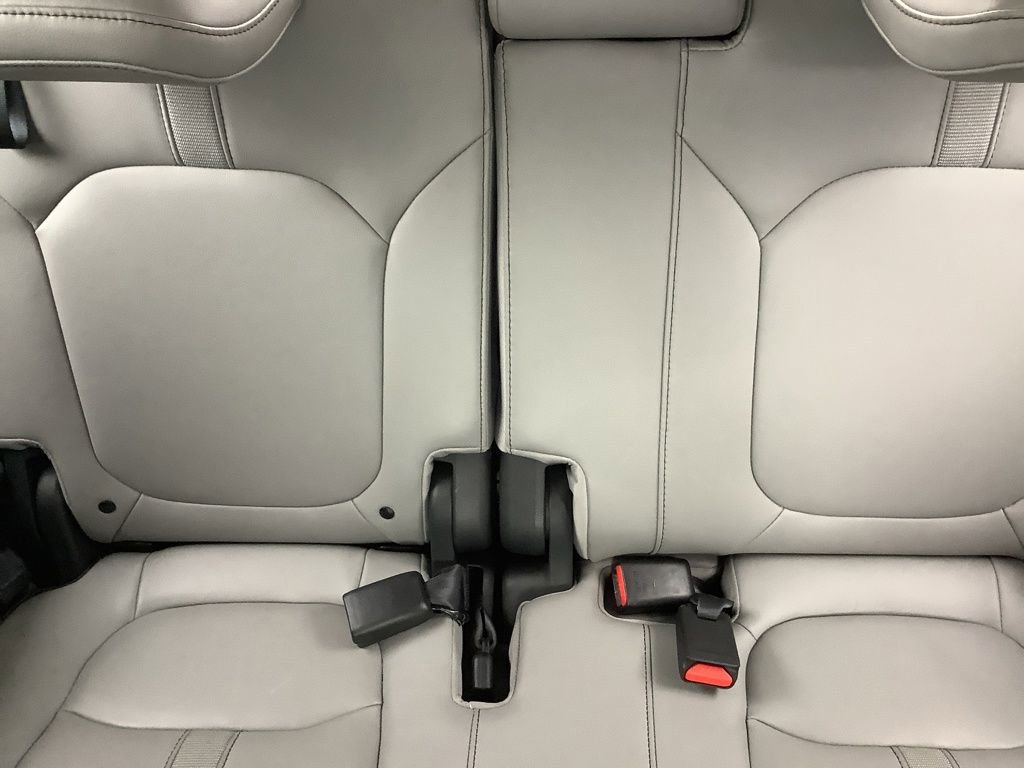 Used 2024 Honda Pilot EX-L image 29