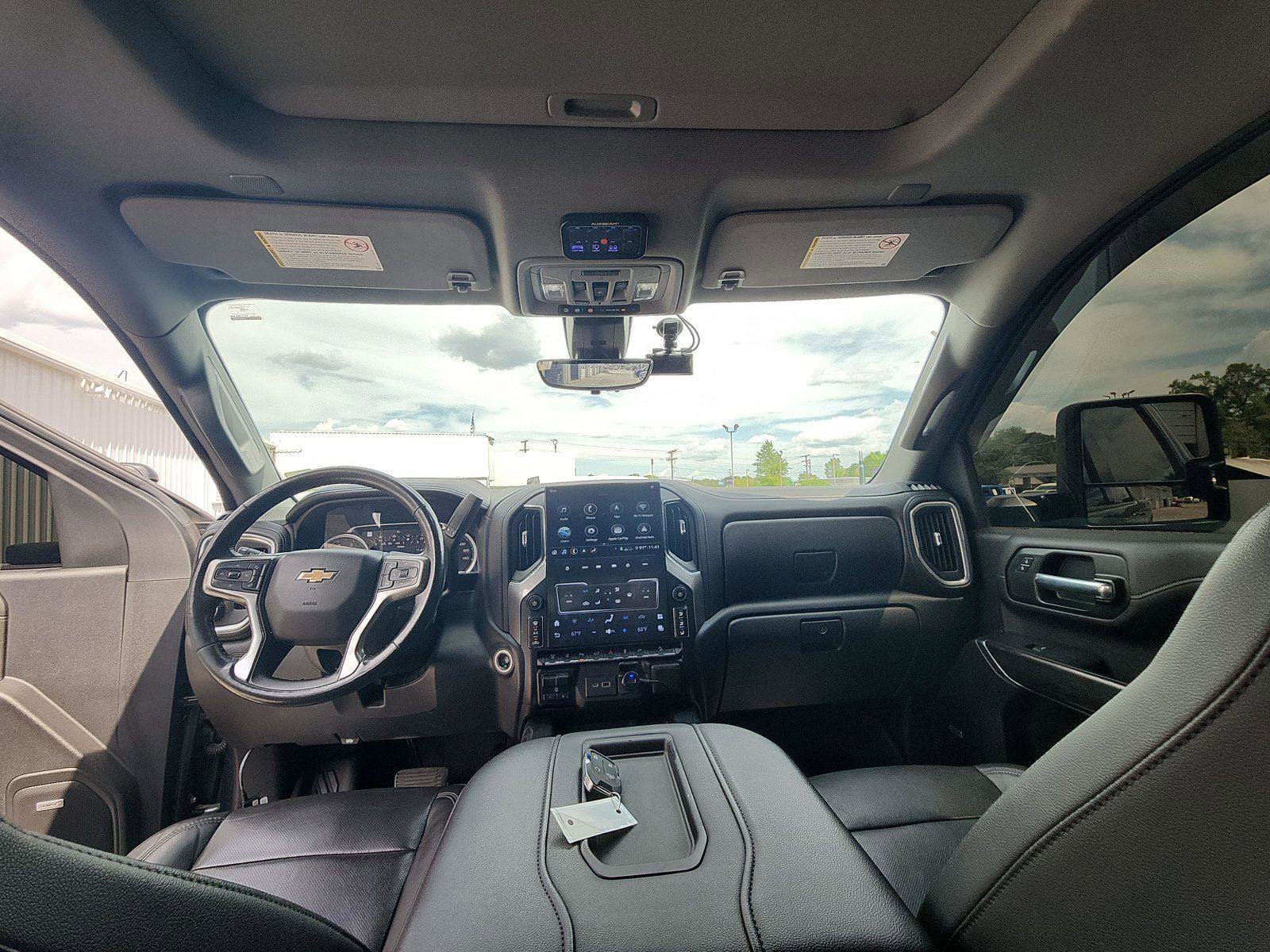 Used 2020 Chevrolet Silverado 2500 LTZ w/ LTZ Premium Package AWD/4WD image 19