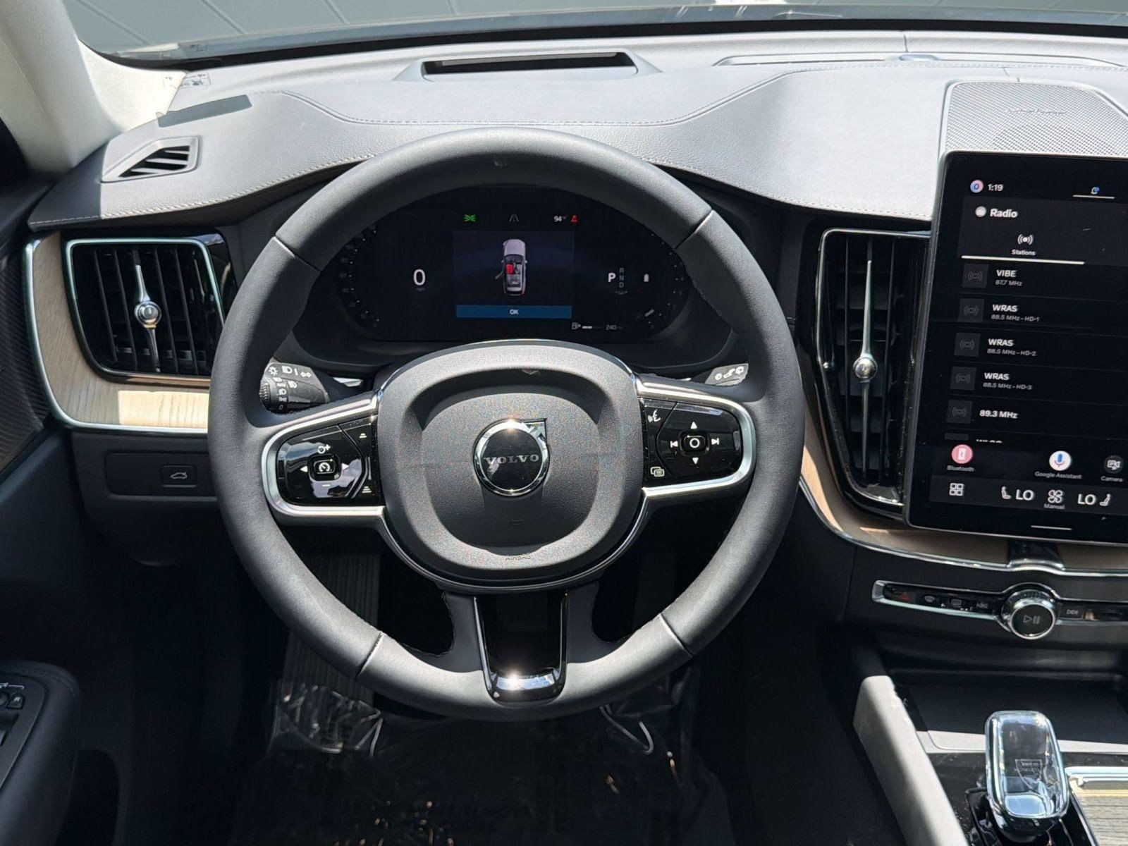 New 2026 Volvo XC60 B5 Ultra w/ Protection Package AWD/4WD image 26