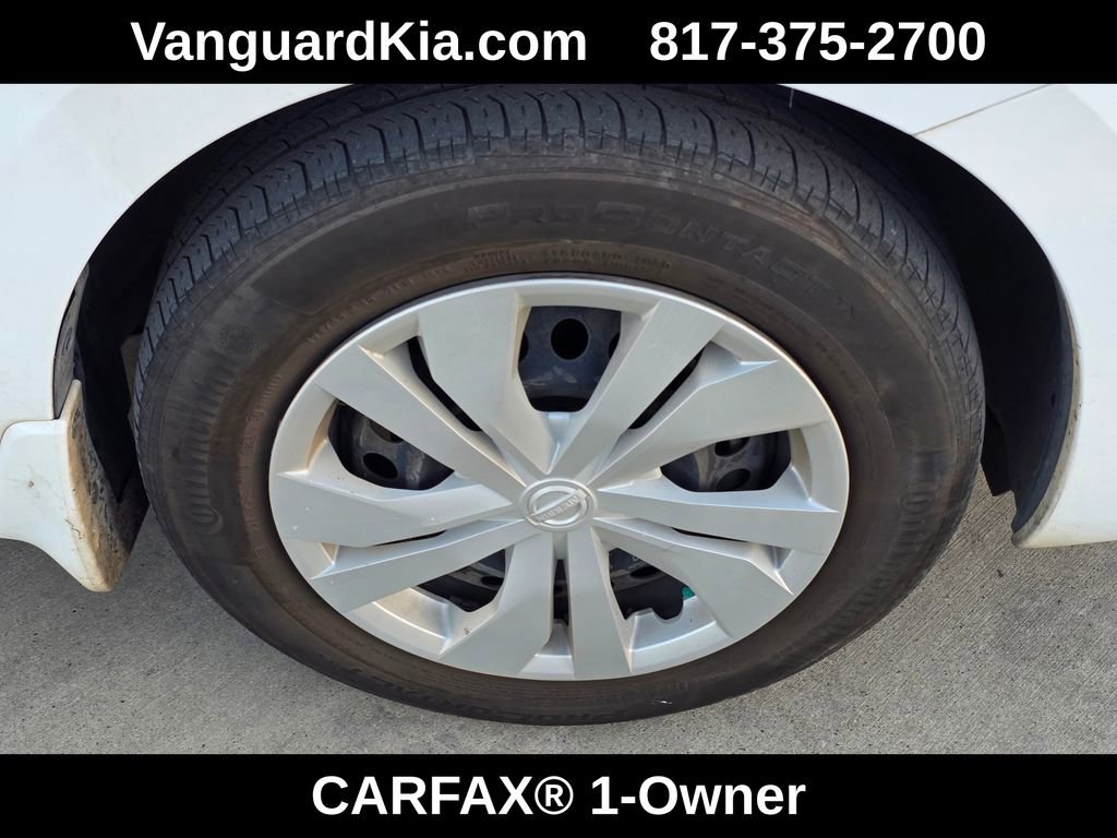 Used 2024 Nissan Versa S w/ Trunk Package image 31