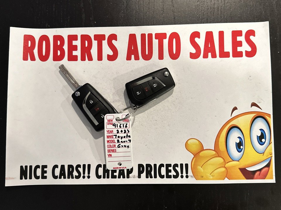 Used 2023 Toyota RAV4 LE image 25