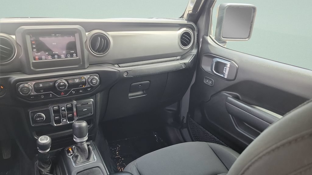 Used 2022 Jeep Gladiator Sport AWD/4WD image 13