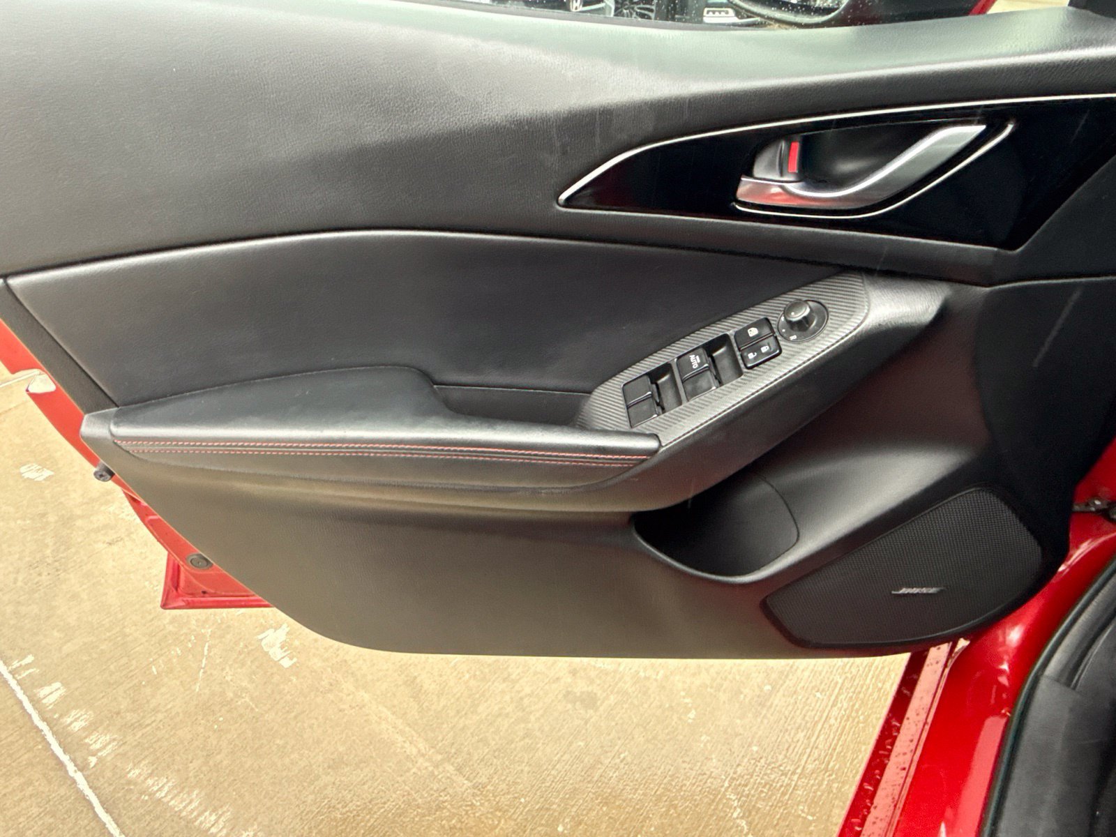 Used 2014 MAZDA MAZDA3 s Touring FWD image 9