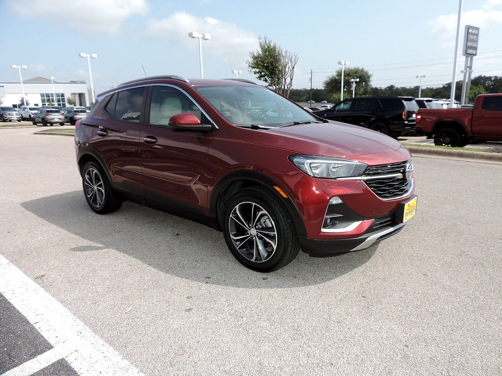 Used 2023 Buick Encore GX Select FWD image 3